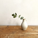 石原ゆきえ　一輪挿し