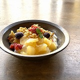 鈴木美佳子　浅どんぶり小　マンガン釉